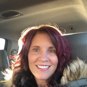 Meet your Posher, Traci